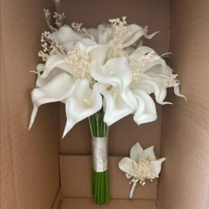 Calla rose bouquet and dried accessories