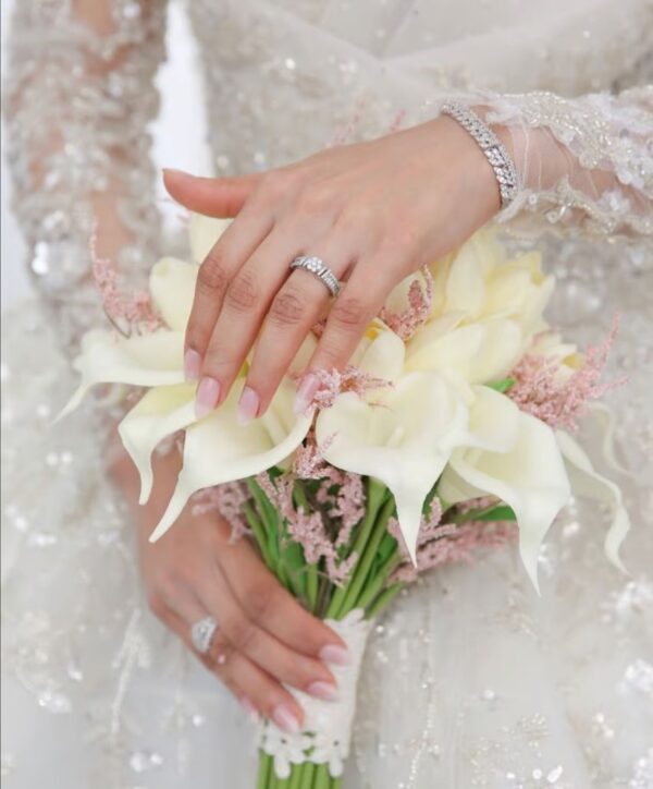 Tulip and calla bouquet and dried accessories